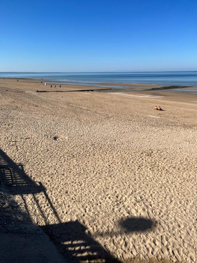 Location Appartement Cabourg 4 Pers Exterior foto